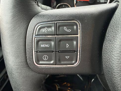 Used 2016 Jeep Wrangler Unlimited Sahara w/ Connectivity Group AWD/4WD image 19