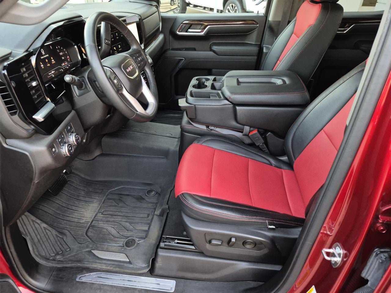 Used 2024 GMC Sierra 1500 Elevation AWD/4WD image 12