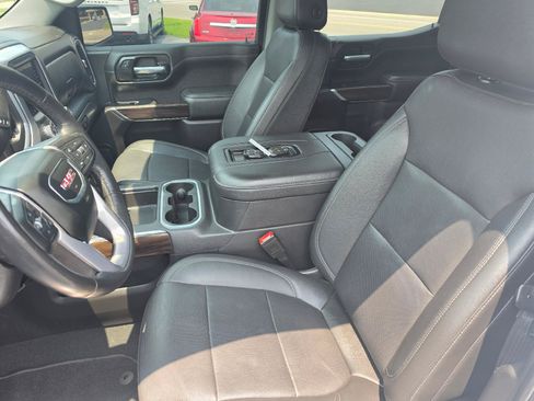 Used 2021 GMC Sierra 1500 SLT w/ SLT Premium Package RWD image 8