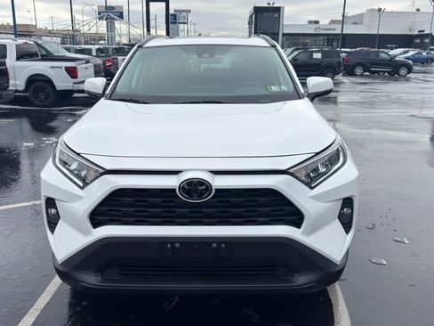 Used 2021 Toyota RAV4 XLE image 6