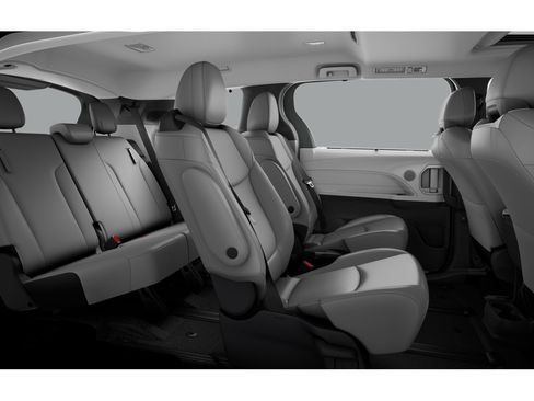 New 2026 Toyota Sienna XLE image 2