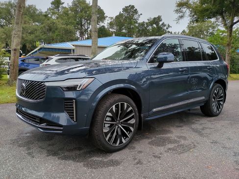 New 2026 Volvo XC90 B6 Plus w/ Protection Package Premier image 8