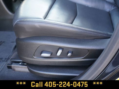 Used 2024 Cadillac XT6 Premium Luxury image 14