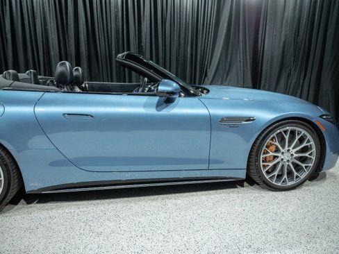 New 2026 Mercedes-Benz SL 63 AMG S e Performance 4MATIC image 5