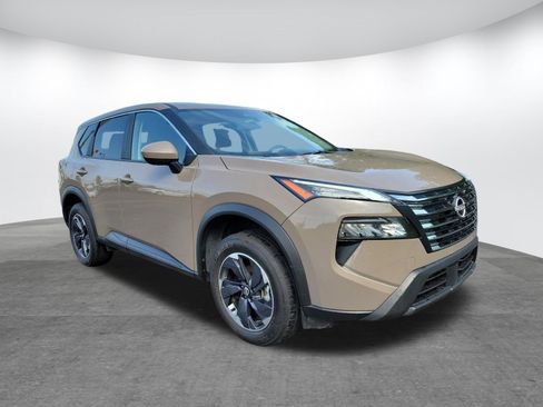 Used 2025 Nissan Rogue SV FWD image 20