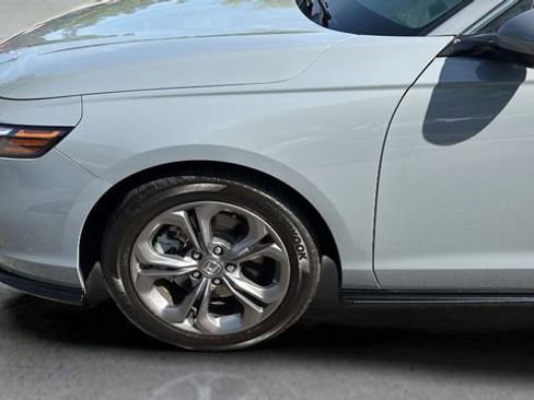 Used 2023 Honda Accord EX-L image 34