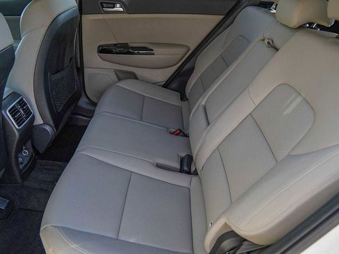 Used 2020 Kia Sportage EX image 34