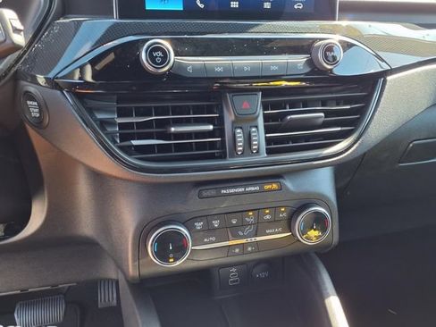Used 2025 Ford Escape ST-Line AWD/4WD image 20