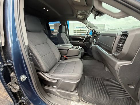 Certified 2023 Chevrolet Silverado 1500 LT AWD/4WD image 28