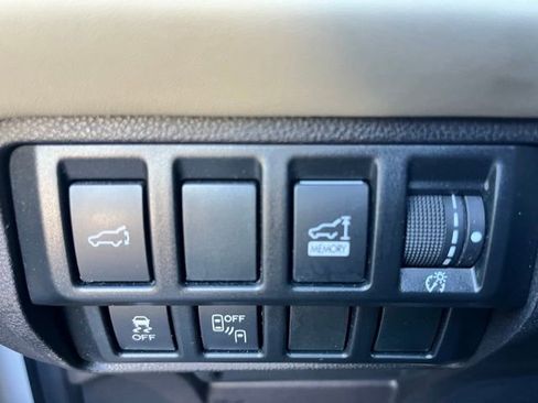 Used 2019 Subaru Ascent Touring AWD/4WD image 27