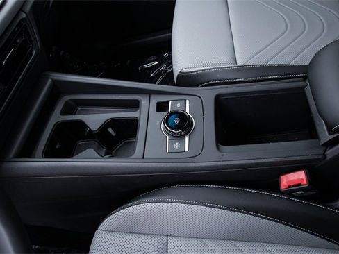 New 2026 Volkswagen Tiguan SE R-Line image 22