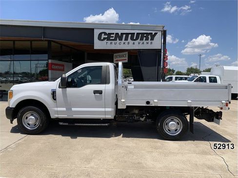 Used 2017 Ford F250 XL RWD image 5