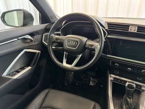 Used 2022 Audi Q3 2.0T Premium w/ Convenience Package AWD/4WD image 27