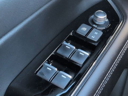 New 2025 MAZDA CX-5 Signature image 23