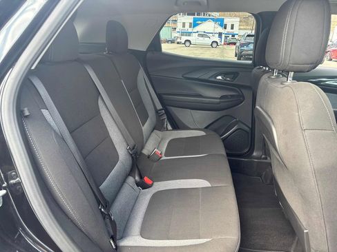 Used 2025 Chevrolet TrailBlazer LT image 28