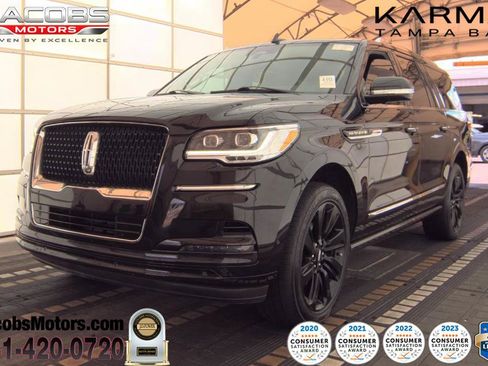 Used 2022 Lincoln Navigator L Reserve w/ Monochromatic Package RWD image 1