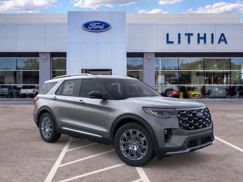 New 2026 Ford Explorer Platinum RWD image 7