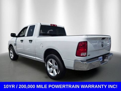 Used 2024 RAM 1500 Classic SLT AWD/4WD image 3