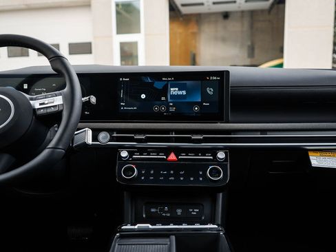 New 2026 Hyundai Tucson Limited AWD/4WD image 16