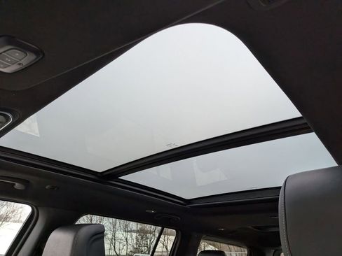 Used 2023 Jeep Wagoneer Series II image 23