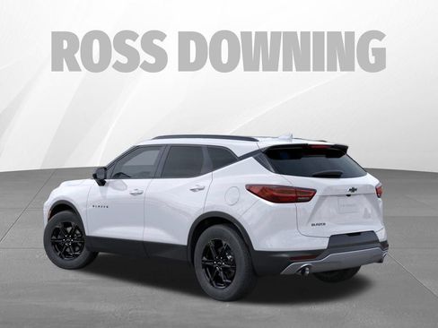 Used 2025 Chevrolet Blazer LT w/ Midnight/Sport Edition FWD image 3