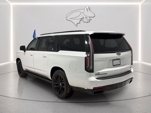 Used 2021 Cadillac Escalade ESV Sport w/ Driver Assist Tech Package AWD/4WD image 3