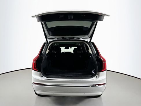 New 2025 Volvo XC90 T8 Ultra w/ Protection Package Premier image 20