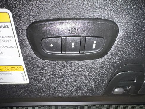 Used 2023 Jeep Gladiator Sport image 24