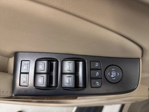 Used 2018 GMC Yukon Denali w/ Denali Ultimate Package image 13