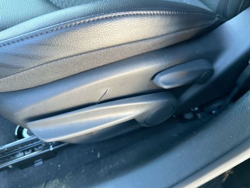 New 2026 Jeep Compass Latitude image 12