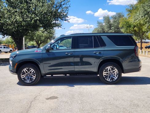 Used 2026 Chevrolet Tahoe Z71 w/ Comfort Package AWD/4WD image 3