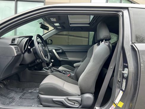 Used 2016 Scion tC FWD image 10