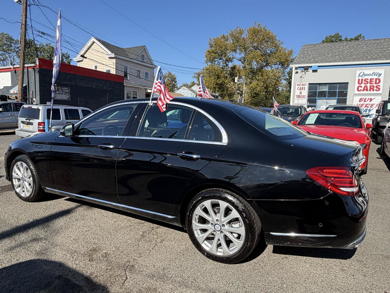 Used 2017 Mercedes-Benz E 300 4MATIC w/ Premium 1 Package image 7