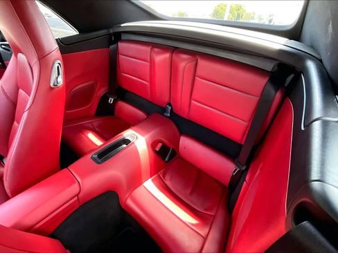 Used 2015 Porsche 911 Turbo AWD/4WD image 19