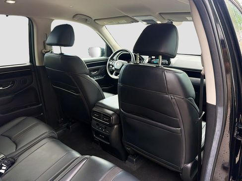 Certified 2025 Honda Pilot EX-L image 30