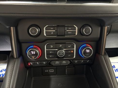 Used 2022 Chevrolet Tahoe High Country image 22