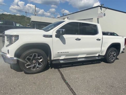 New 2025 GMC Sierra 1500 SLT w/ SLT Premium Plus Package image 5