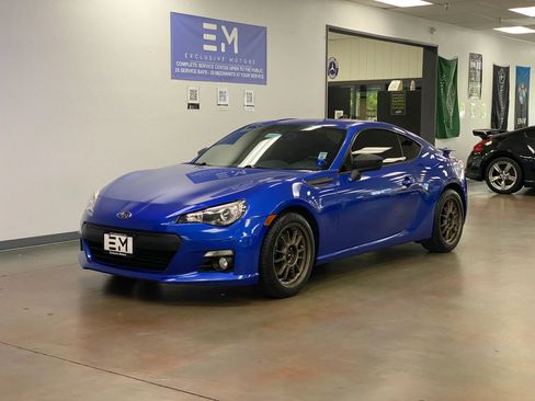 Used 2015 Subaru BRZ Limited w/ Popular Package #1B RWD image 9