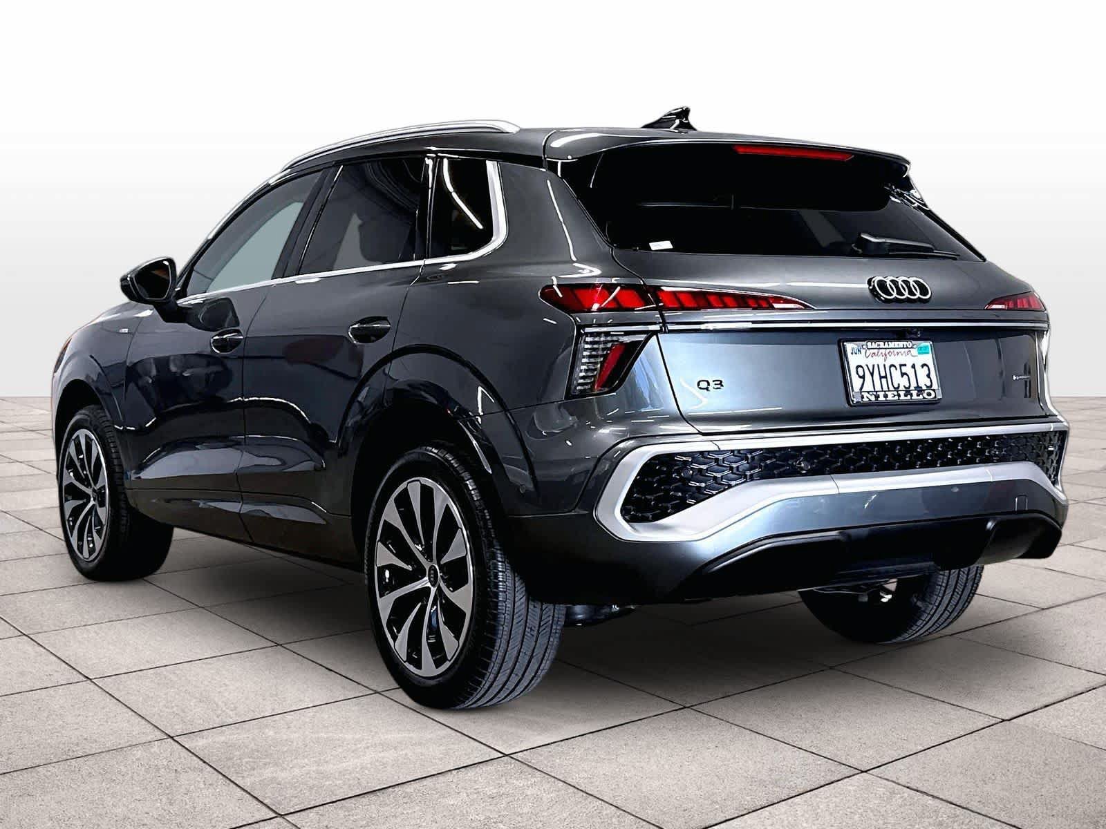 Certified 2026 Audi Q3 quattro 2.0T w/ Driver Assistance Package AWD/4WD image 14