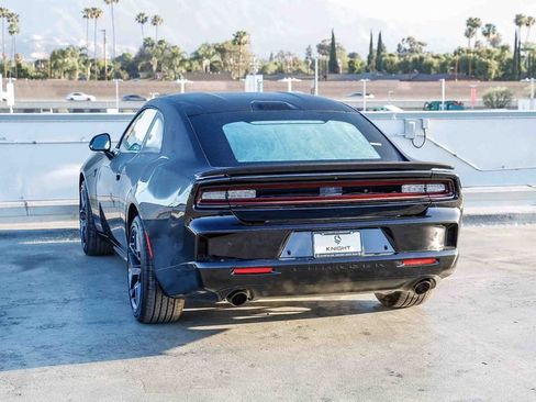 New 2026 Dodge Charger Scat Pack w/ Blacktop Package AWD/4WD image 7