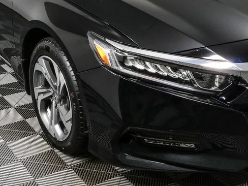 Used 2019 Honda Accord EX image 35