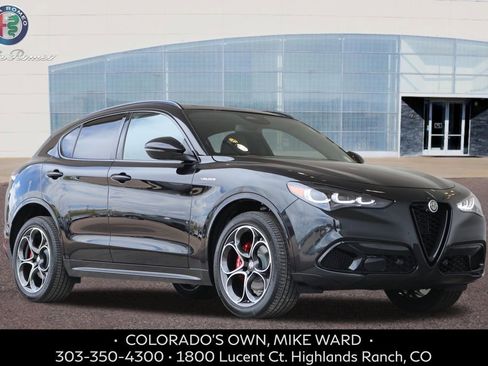 New 2025 Alfa Romeo Stelvio Sprint image 8