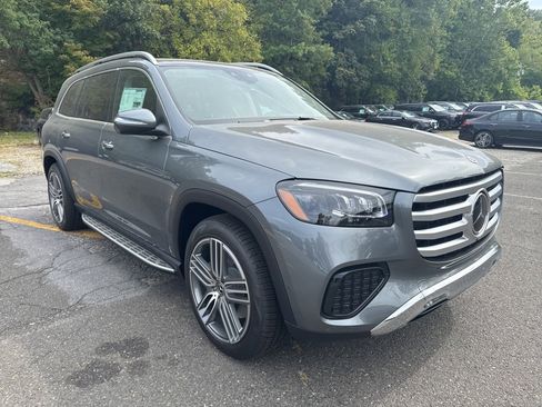 New 2026 Mercedes-Benz GLS 450 4MATIC image 1