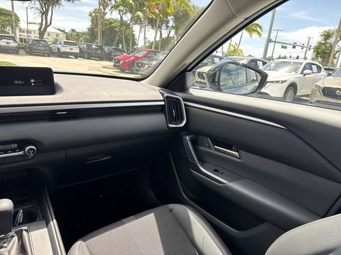 Used 2024 MAZDA CX-50 AWD 2.5 S w/ Select Package image 15