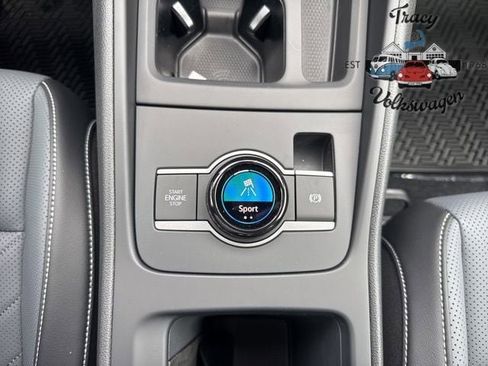 New 2025 Volkswagen Tiguan SE R-Line image 14