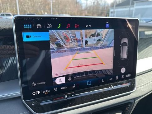 New 2026 Volkswagen Tiguan SE AWD/4WD image 18