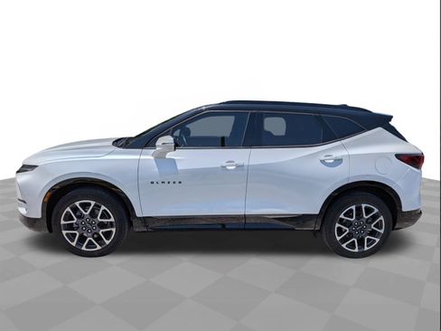 Certified 2024 Chevrolet Blazer RS w/ Driver Confidence II Package FWD image 7