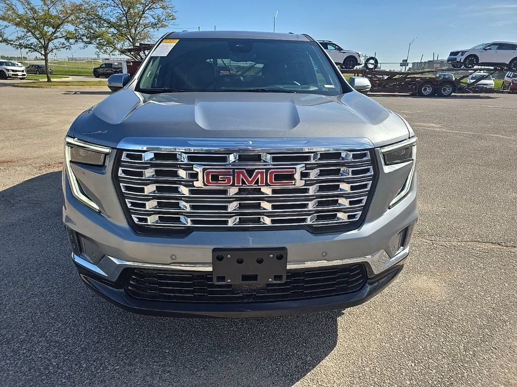 Used 2025 GMC Acadia Denali w/ Super Cruise Package AWD/4WD image 2
