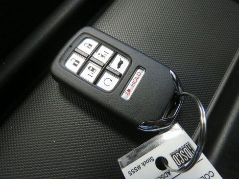 Used 2023 Honda Odyssey Sport image 23