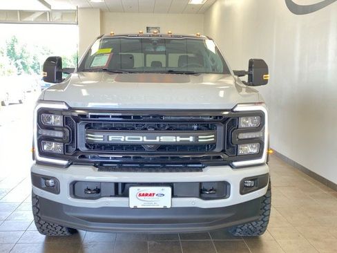 New 2026 Ford F250 Lariat w/ Black Appearance Package AWD/4WD image 3